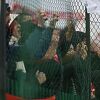 Navijači Crvene zvezde palicama i letvama pretukli pionire Partizana