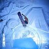 Eero Ettala u snowboard avanturi u snježnom dvorcu