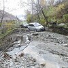 U selu kod Jablanice klizišta zatrpala automobile, a jedna porodica odsječena od svih