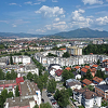 Zatvoren pješački most između ulica Mala aleja i Hrasnička cesta na Ilidži