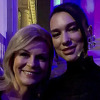 Bivša hrvatska predsjednica pozirala u zagrljaju Dua Lipe