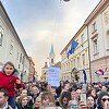 U Zagrebu veliki protesti protiv covid-potvrda i vakcinisanja