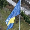 Podizanjem zastave i intoniranjem himne na sarajevskom brdu Hum počelo obilježavanje Dana državnosti