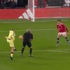 Arsenal poveo protiv Manchestera bizarnim pogotkom dok je golman Uniteda ležao povrijeđen