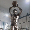 Završen spomenik legendi bh. sporta Mirzi Delibašiću, evo kako izgleda