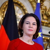 Prvi dan nakon preuzimanja dužnosti nova šefica njemačke diplomatije posjetila Pariz i Brisel