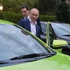Putin priznao da je nakon raspada SSSR-a vozio taksi kako bi "spojio kraj s krajem"