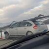 Automobil probio zaštitnu ogradu na autoputu kod Sarajeva, povrijeđene dvije osobe