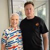 Nakon što je Musk proglašen osobom godine, objavu njegove mame lajkaju hiljade