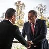 Mađarski šef diplomatije: Mađarska će staviti veto ako EU pokuša uvesti sankcije Miloradu Dodiku