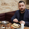 Gastro dvojac proputovao 400 kilometara kako bi probali ćevape iz kultne sarajevske ćevabdžinice