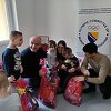 Olimpijski komitet BiH obradovao najmlađe i podijelio novogodišnje paketiće