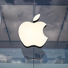 Apple postao prva kompanija vrijedna 3 biliona dolara