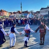 Tuzlaci uz vino, kolače i tradicionalno kolo proslavili pravoslavni Božić