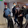 Đoković nakon dugog leta stigao u Dubai i nasmijan ispunjavao želje fanovima
