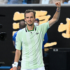Medvedev i Tsitsipas prošli u osminu finala Australian Opena