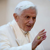 Bivši papa Benedikt XVI zatražio oprost za seksualna zlostavljanja koja su počinili svećenici