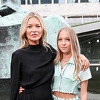 Polusestra Kate Moss provokativnim fotografijama ne prestaje šokirati ni iz klinke za odvikavanje