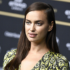 Irina Shayk uz fotografije djece u skloništima poručila: Kako spavati dok se ovo događa?