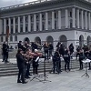 Ukrajinski orkestar u znak prkosa zasvirao državnu himnu na trgu u Kijevu