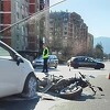 Sudarili se automobil i motocikl na Saraj Polju, jedna osoba povrijeđena