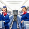 Evo zašto stjuardese odmjeravaju putnike od glave do pete pri ulasku u avion