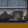 Stiže pomoć: Konvoj od 45 autobusa na putu za opkoljeni Mariupolj