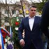 Milanović stigao u Mostar na svečanost HVO-a, vojnici s ratnim zastavama održali mimohod