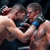 Nepobjedljivi Čimajev savladao iznenađujuće dobrog Burnsa u najluđoj borbi večeri UFC-a