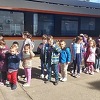 Mališani iz JU "Djeca Sarajeva" provozali se vozom do Pazarića i učili o željezničkom saobraćaju