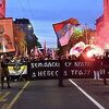 Protest podrške Rusiji pred Predsjedništvom Srbije: Dimne bombe, baklje i uvrede Vučiću