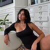 Trend bikinija "naopačke" prenosi se i u ovo ljeto, evo zašto ga zvijezde budno prate