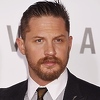 Tom Hardy više nije favorit za ulogu Jamesa Bonda, zvijezda "Bridgertona" preuzeo prvo mjesto