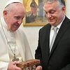 Papa Franjo: Tražim susret s Putinom, a Orban mi je rekao da Rusija rat planira okončati 9. maja