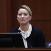 Amber Heard tvrdi da joj je Johnny Depp u izljevu bijesa slomio nos nakon Met Gale 2014.