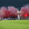 Horde zla pirotehnikom otvorile sarajevski derbi i izazvale višeminutni prekid