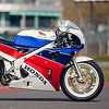 Honda RC30 iz 1990. godine prodana za 65.250 funti