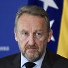 Izetbegović: Vrijeme je da Schmidt donese odluku kojom će se osigurati novac za izbore