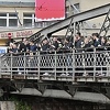 Mladi NiP-a polaganjem bijelih ruža u Miljacku obilježili Dan bijelih traka
