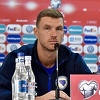 Otkriven razlog zašto je Džeko izašao iz igre, upitan za susret protiv Crne Gore