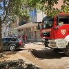 Mostarski vatrogasci pola sata izvlačili zmiju ispod haube automobila