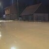 Poplava u Prijedoru: Voda ušla u kuće i izlila se na put, građane čeka teška noć