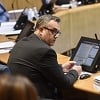 Asim Sarajlić Domu naroda predložio zaključak kojim se ograničava povišica funkcionerima