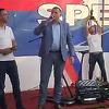 Dodik se ponovo dohvatio mikrofona: Na repertoaru "Ustaj, mala, veži kera"