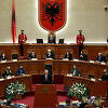 Albanski parlament usvojio rezoluciju o genocidu u Srebrenici