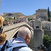 Mostar uz Srebrenicu: Skok sa Starog mosta i cvijeće u Neretvi
