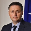 Bećirović: Osuđujem sprečavanje Majki Srebrenice da polože cvijeće na stratištu žrtava genocida u Kravici