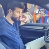 Pique nakon prekida s Shakirom uhvaćen dok u automobilu sluša njenu pjesmu