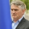 Komšić: Građani neće prihvatiti etničke podjele, Schmidt treba dobro razmisliti