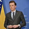 Ahmetović pozvao Schmidta da odustane od bonskih ovlasti: Uradit ću sve što je u mojoj moći